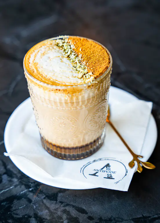 Latté Citrouille - Antipode Montréal