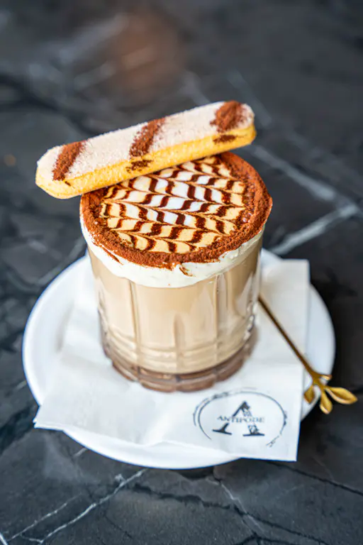 Latté Tiramisu - Antipode Montréal