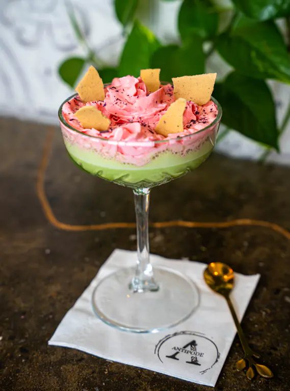 Matcha Martini - Antipode Montréal